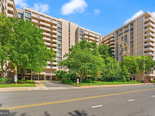 4141 N Henderson Road 1215, Arlington VA 22203