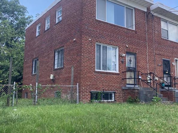 4013 Clay Place NE, Washington DC 20019