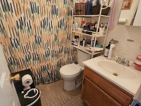 2523 W Sterner Street, Philadelphia PA 19132