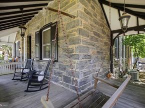 50 W Highland Avenue, Philadelphia PA 19118