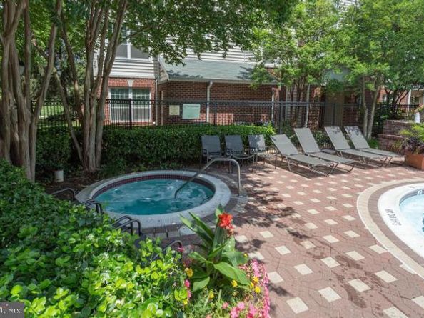 1571 Spring Gate Drive 6206, Mclean VA 22102