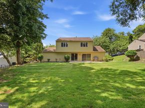 75 Toll Drive, Southampton PA 18966