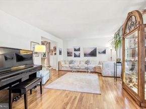 75 Toll Drive, Southampton PA 18966