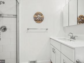 75 Toll Drive, Southampton PA 18966