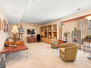 75 Toll Drive, Southampton PA 18966