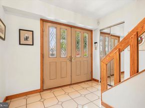 75 Toll Drive, Southampton PA 18966
