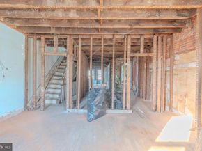 1827 E Madison Street, Philadelphia PA 19134