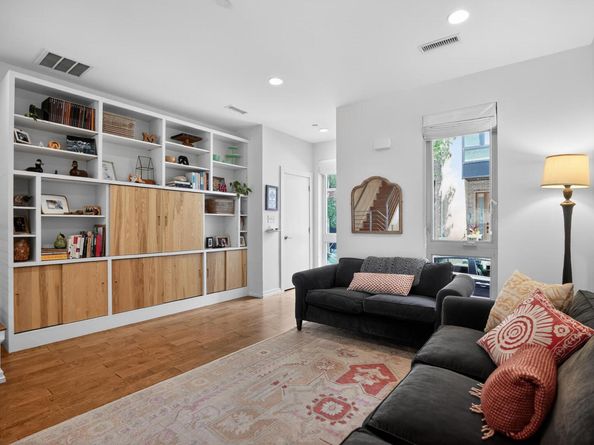 1234 E Oxford Street, Philadelphia PA 19125