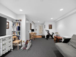 1234 E Oxford Street, Philadelphia PA 19125