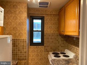 2141 I Street NW 806, Washington DC 20037