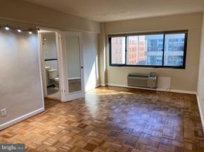 2141 I Street NW 806, Washington DC 20037