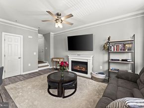 13649 Venturi Lane, Herndon VA 20171
