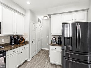 13649 Venturi Lane, Herndon VA 20171