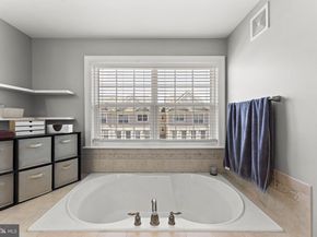 13649 Venturi Lane, Herndon VA 20171