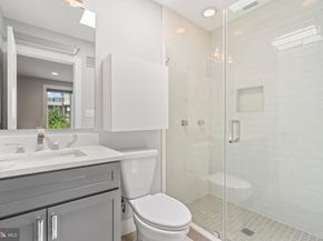 1279 Oates Street NE, Washington DC 20002