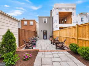 1005 Oronoco Street, Alexandria VA 22314