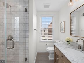 1005 Oronoco Street, Alexandria VA 22314