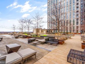 1650 Silver Hill Drive 1807, Mclean VA 22102