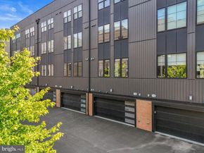 4574 Riverside Way, Philadelphia PA 19127