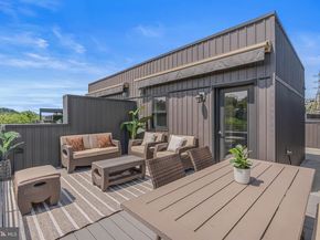 4574 Riverside Way, Philadelphia PA 19127