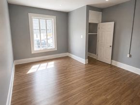 4684 Hawthorne Street, Philadelphia PA 19124