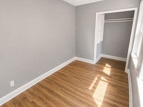 4684 Hawthorne Street, Philadelphia PA 19124