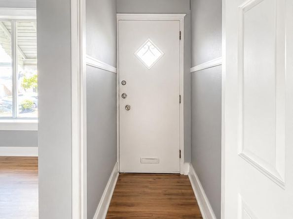4684 Hawthorne Street, Philadelphia PA 19124