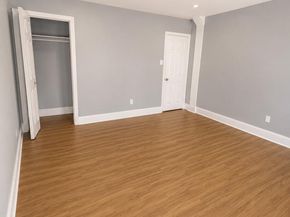 4684 Hawthorne Street, Philadelphia PA 19124