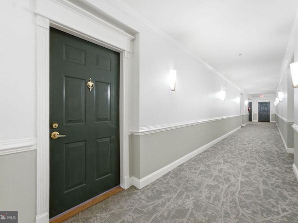 7000 Falls Reach Drive 407, Falls Church VA 22043