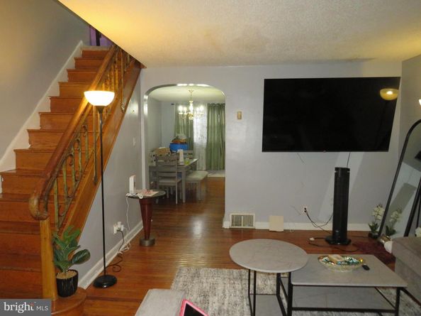 232 E Fariston Drive, Philadelphia PA 19120