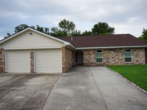 15806 Sulky Trail Court, Houston TX 77060