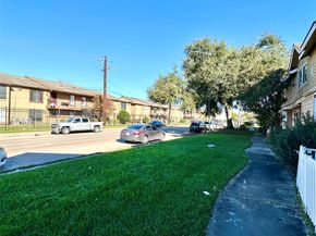 8405 Wilcrest Drive 2902, Houston TX 77072