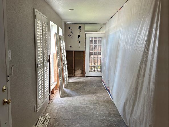 10149 Kemp Forest Drive, Houston TX 77080