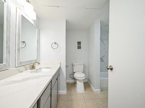 8427 Hearth Drive Drive 2, Houston TX 77054