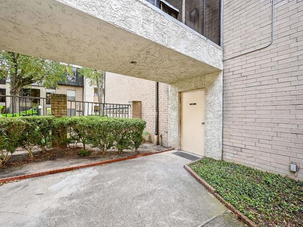 8427 Hearth Drive Drive 2, Houston TX 77054