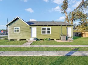 4918 Los Angeles Street, Houston TX 77026