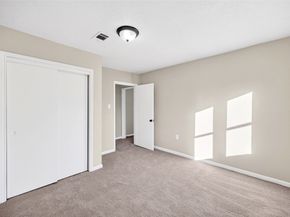 4918 Los Angeles Street, Houston TX 77026