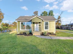 4918 Los Angeles Street, Houston TX 77026