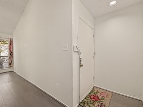 10049 Westpark Drive 116, Houston TX 77042