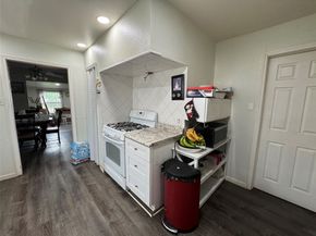 5526 Bunte Street, Houston TX 77026