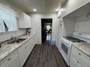 5526 Bunte Street, Houston TX 77026