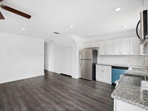 9243 Seeker Street, Houston TX 77028