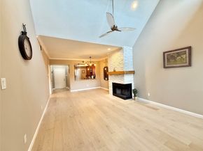 4144 Greystone Way 604, Sugar Land TX 77479