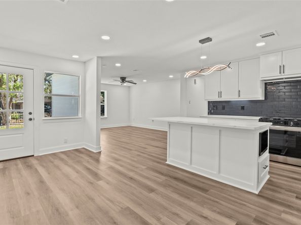 3030 Roe Drive, Houston TX 77087