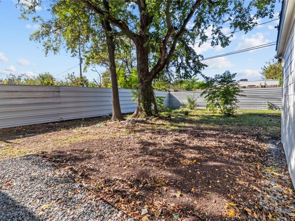 3030 Roe Drive, Houston TX 77087