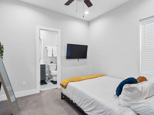 622 Janisch Road F, Houston TX 77018