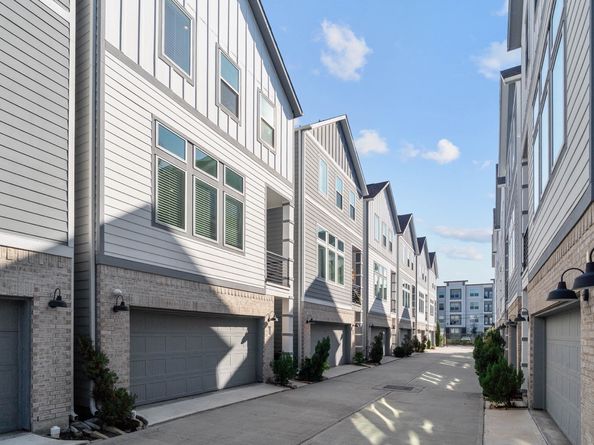 622 Janisch Road F, Houston TX 77018