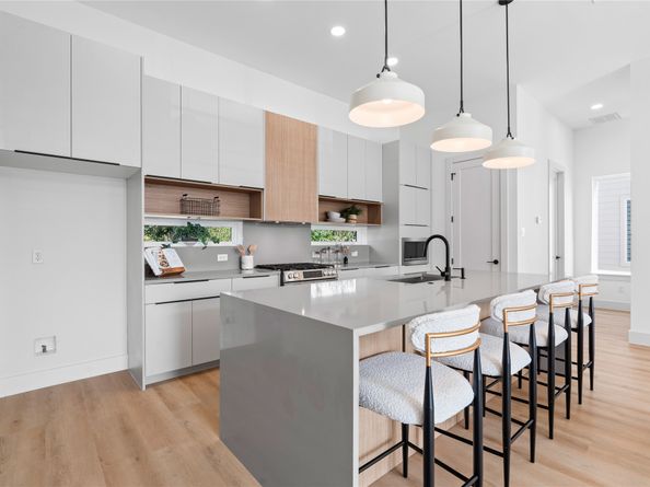 5507 Hershe Street, Houston TX 77020