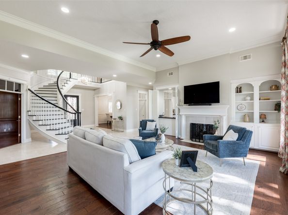 81 The Oval Street, Sugar Land TX 77479