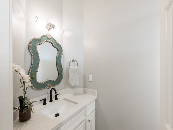 81 The Oval Street, Sugar Land TX 77479